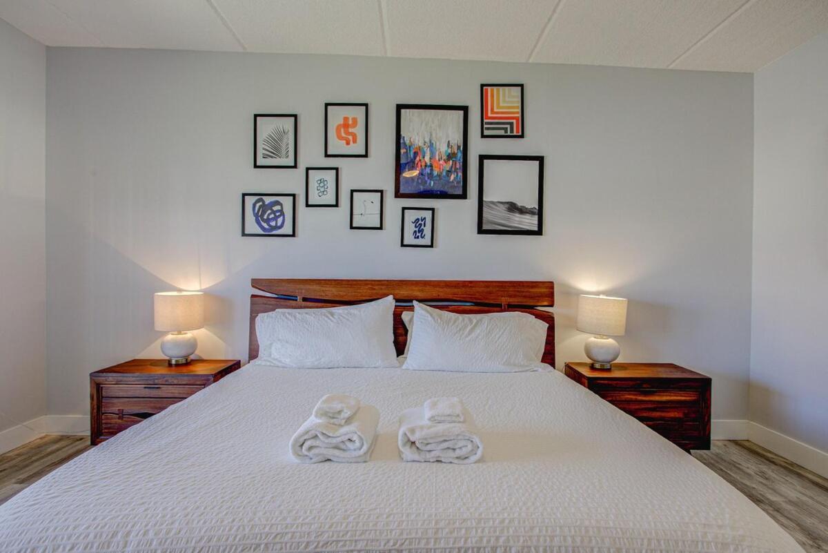 Beautiful Ocean Side 2 Bedroom With Pool Apartment St. Augustine