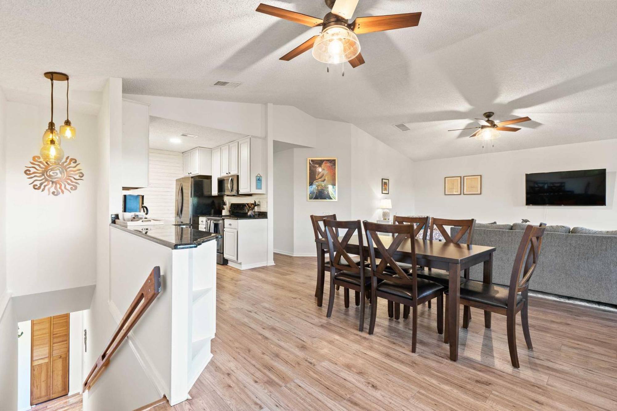 With Private Hot Tub Less Than 1 Mi To Butler Beach! Holiday home St. Augustine
