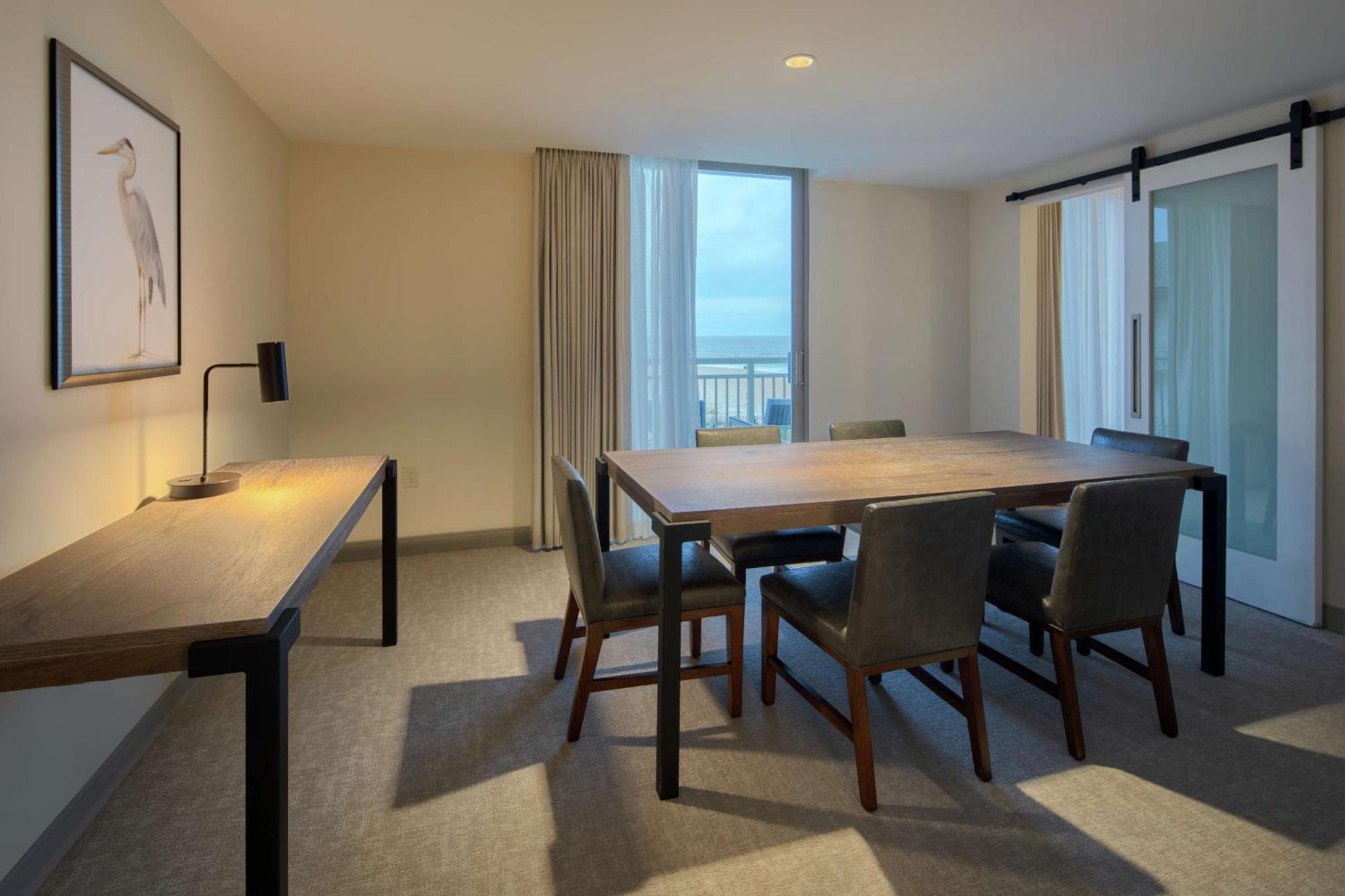 Resort Embassy St Augustine Oceanfront