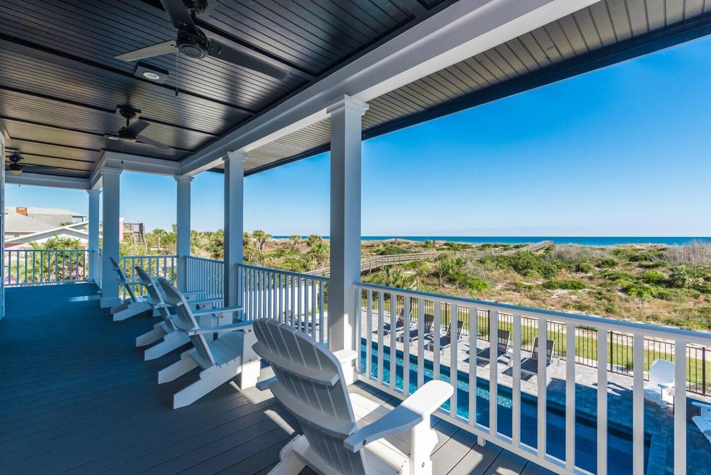 Enchanting Beachfront House With Luxury Pool & Hot Tub And Direct Oceanfront St. Augustine