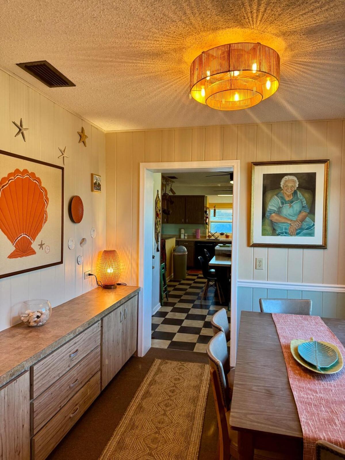 Holiday home Steps From Ocean Historic Shrimpers House *