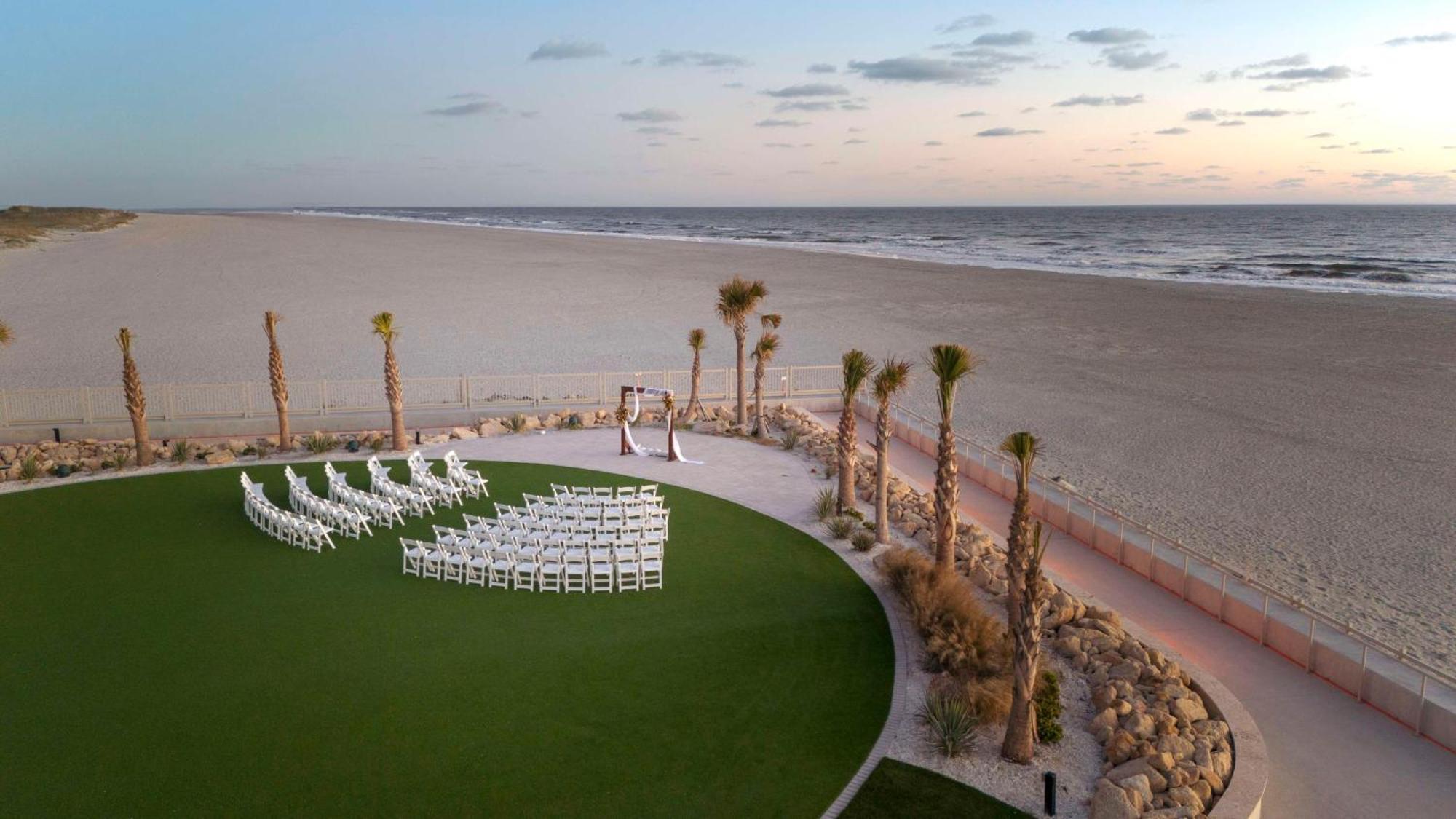 Embassy St Augustine Oceanfront 4*