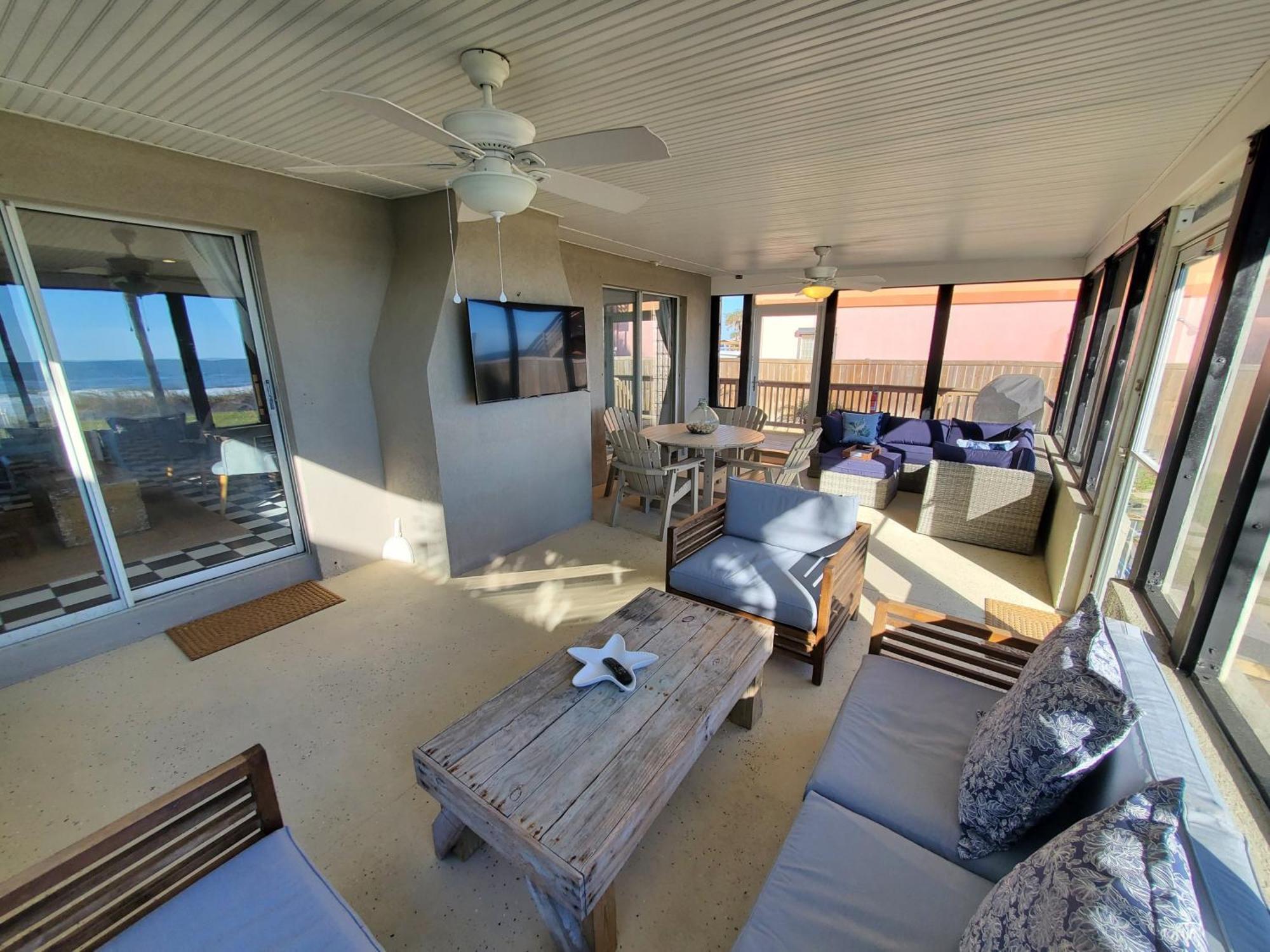 Holiday home Coastal Bliss