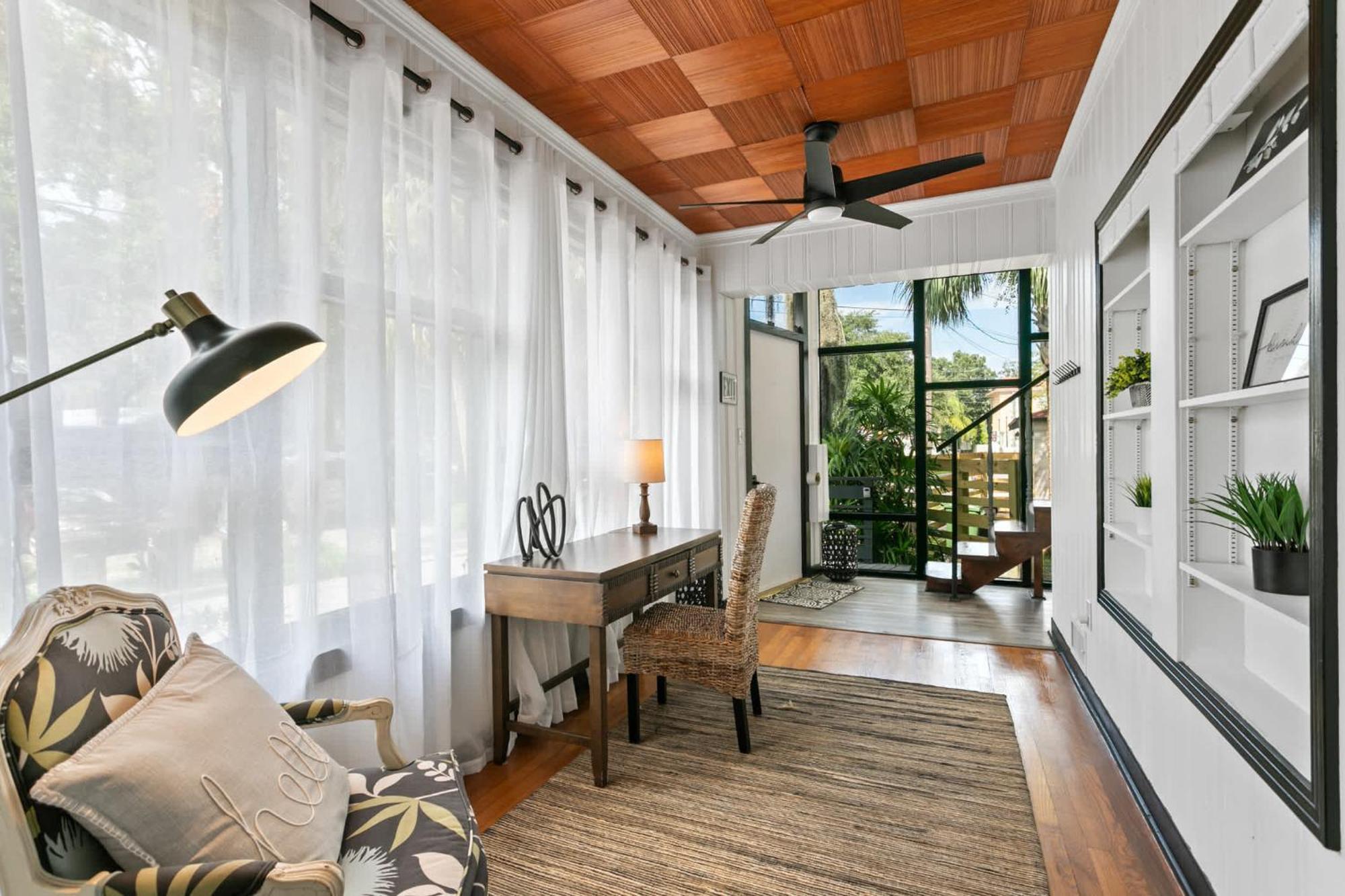 Pacific Cove 9 - Unique Pet-friendly Holiday home *