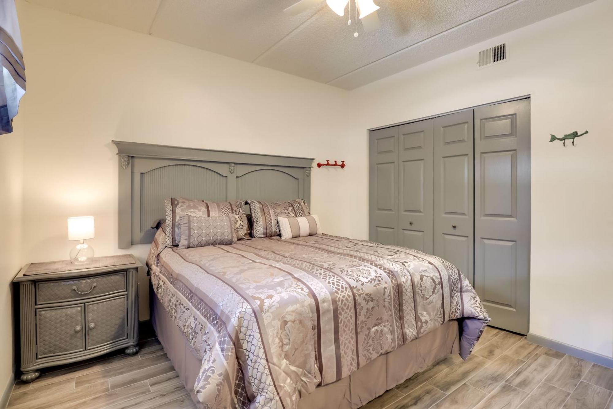 St Augustine With Screened Porch, Pool Access! * St. Augustine