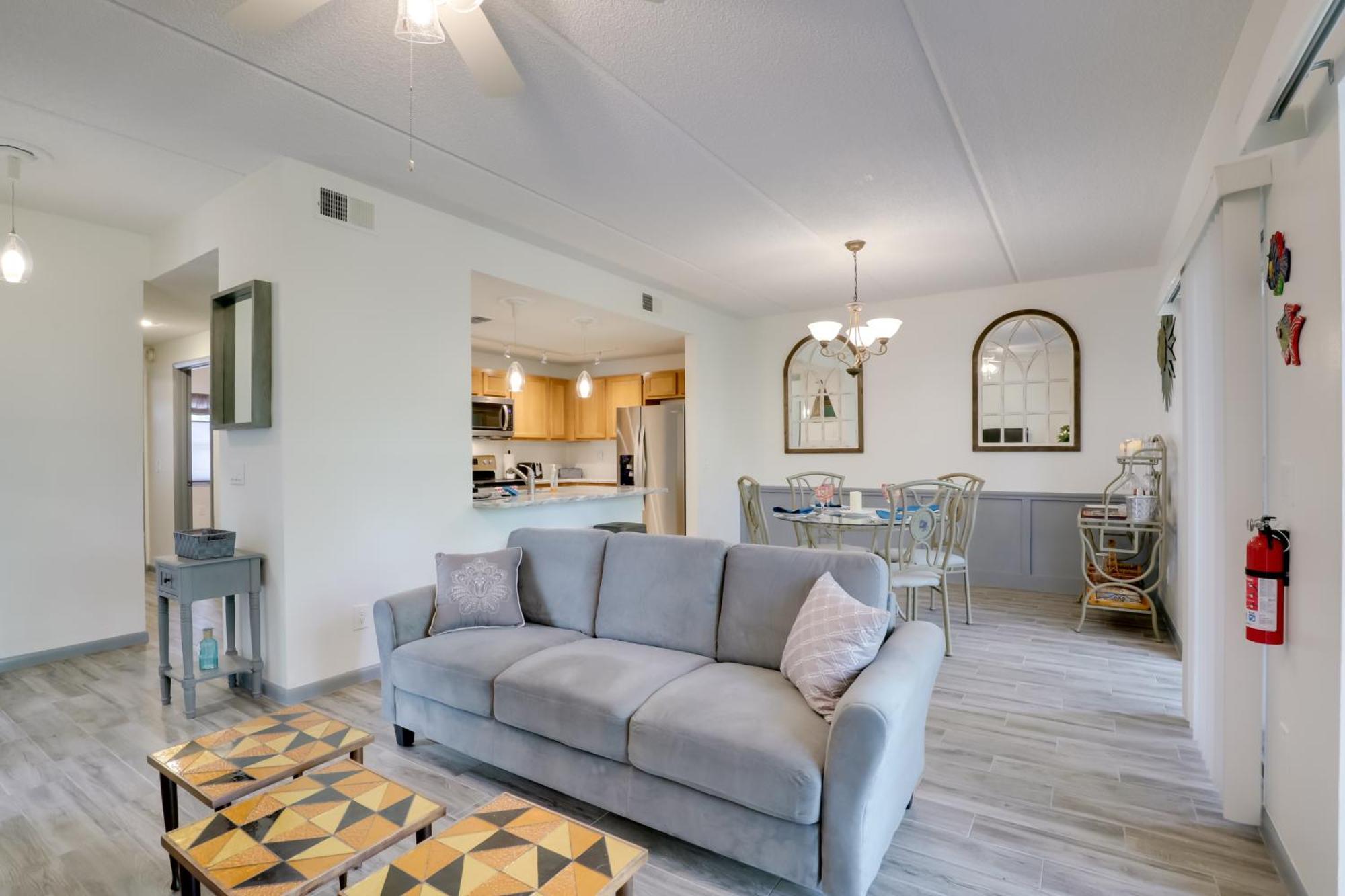 St Augustine With Screened Porch, Pool Access! Apartment *