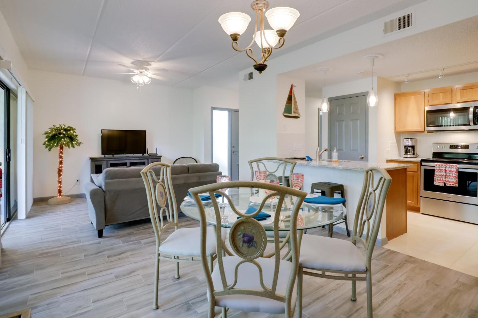 St Augustine With Screened Porch, Pool Access! * St. Augustine