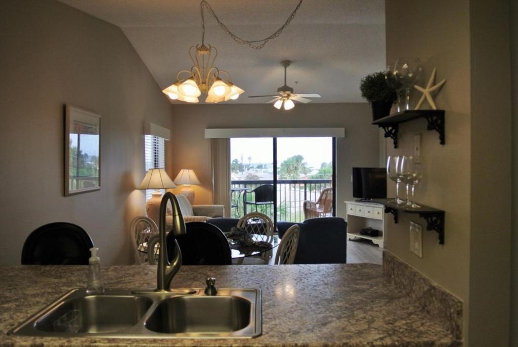 I33 - Ocean Village Club Holiday home *