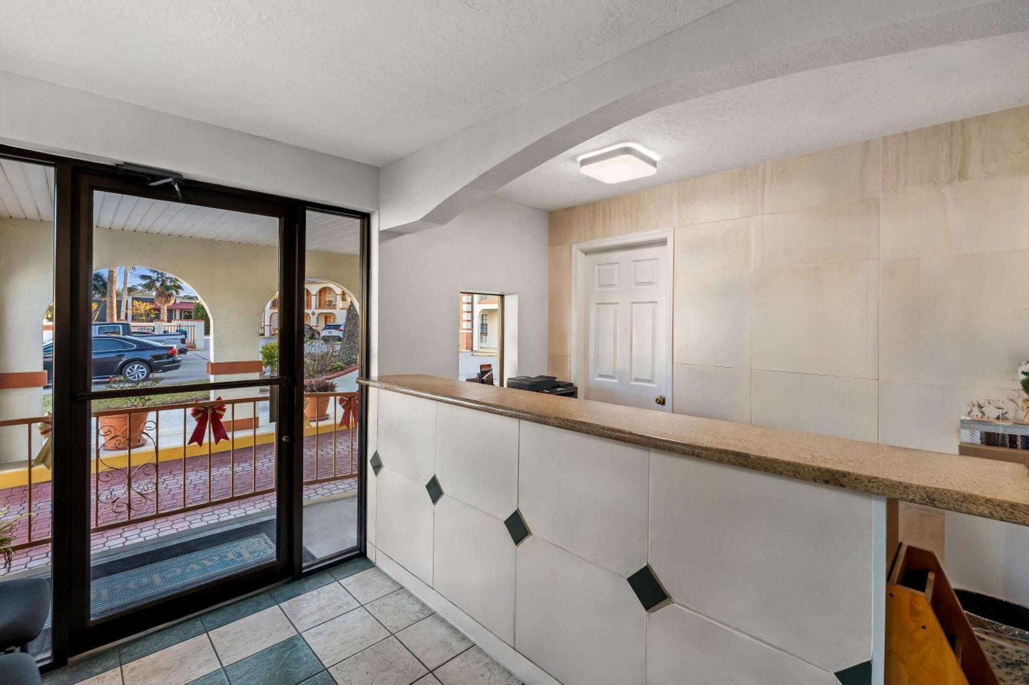 Travelodge By Wyndham & St Augustine - Historic Hotel St. Augustine