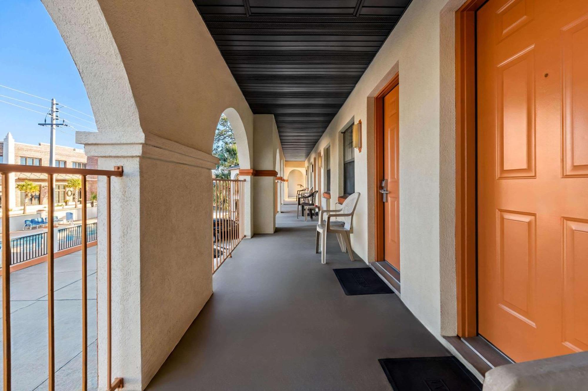Hotel Travelodge By Wyndham & St Augustine - Historic St. Augustine