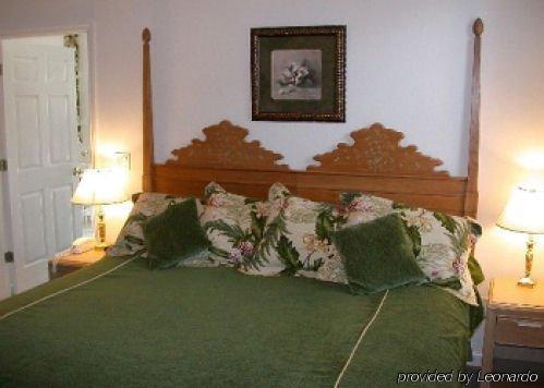 The Cozy Motel