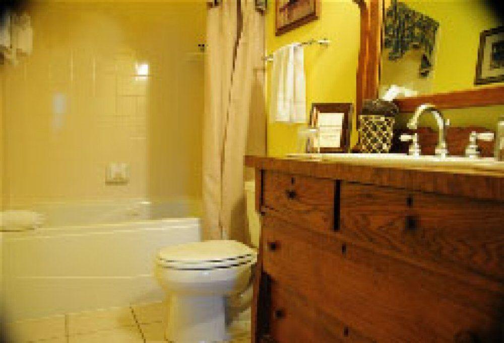 Carriage Way Centennial House - Adult Only-