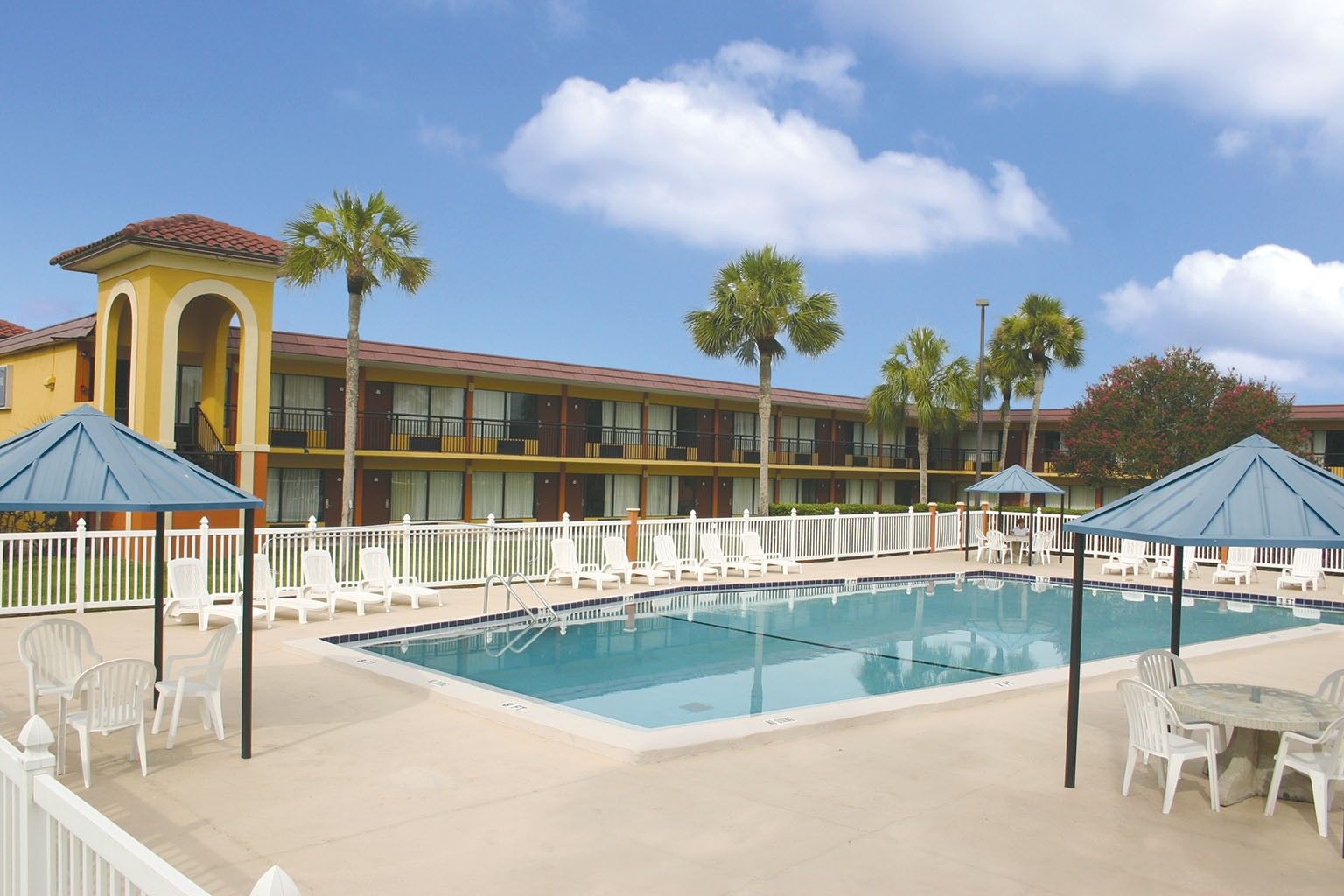 Hotel Red Roof Plus+ Saint Augustine