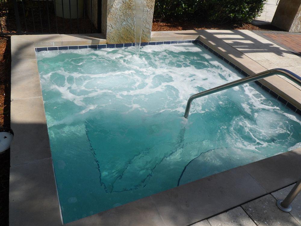 Laterra Hotel