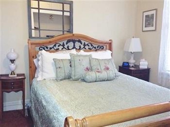 Bed & Breakfast Victorian House St. Augustine
