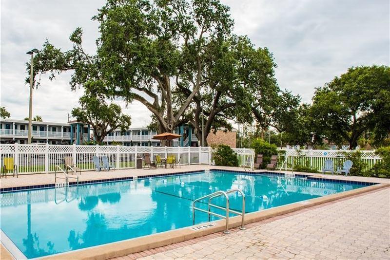 Southern Oaks - St. Augustine