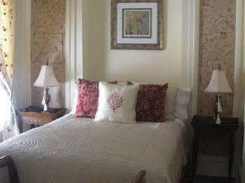 Bed & Breakfast The Kenwood Oldest Bed And Breakfast, St Augustine Historic District St. Augustine