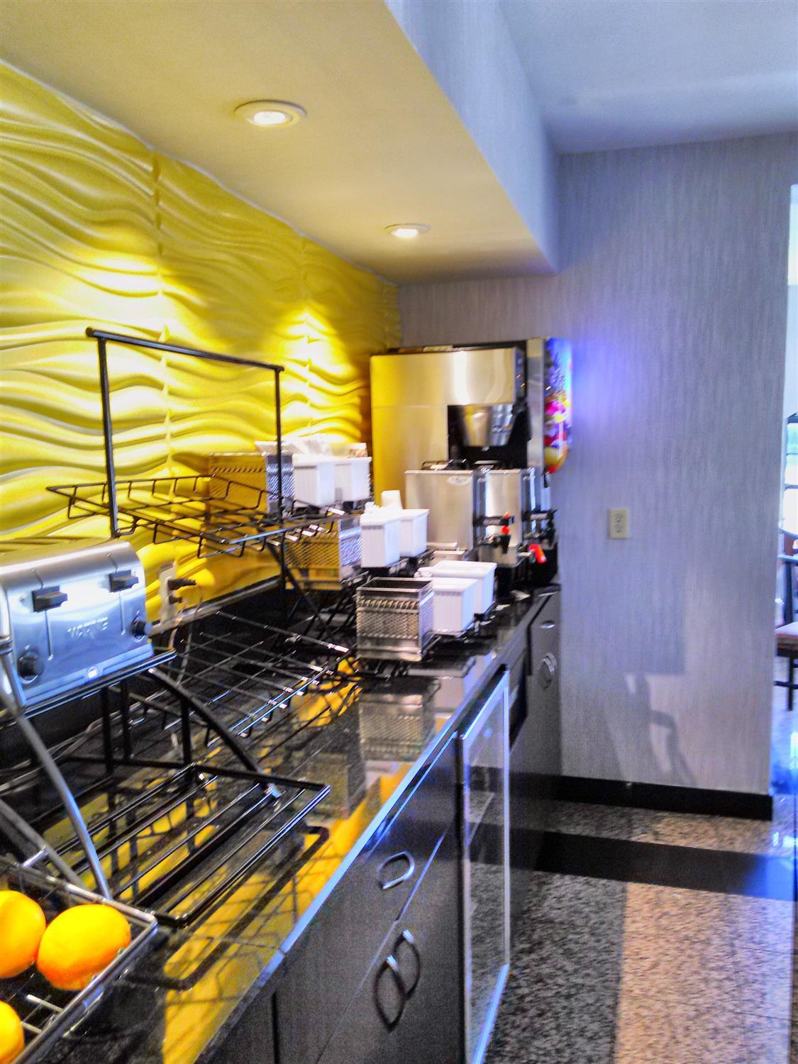 Western Historical Hotel 3*