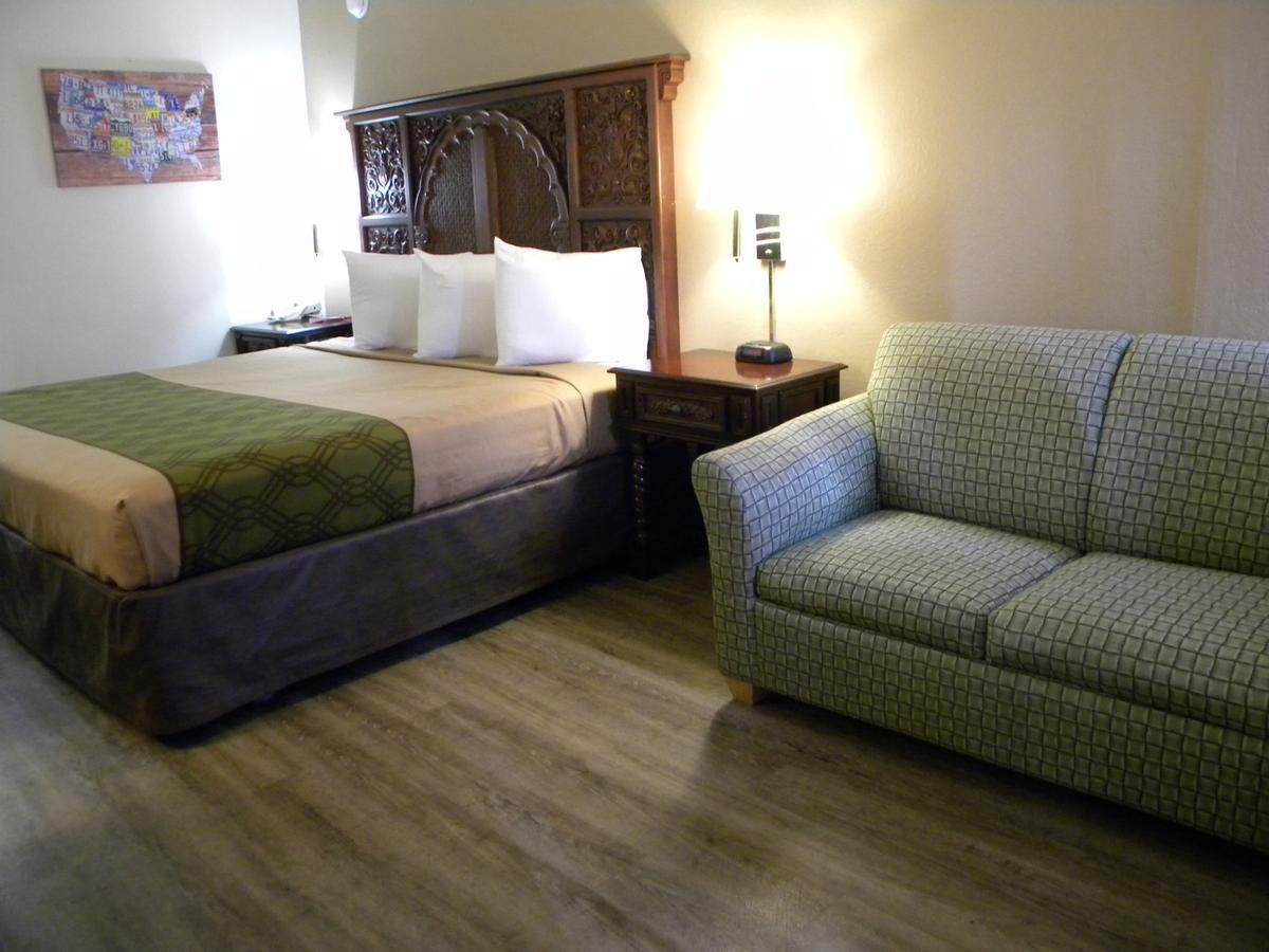 Hotel Econo