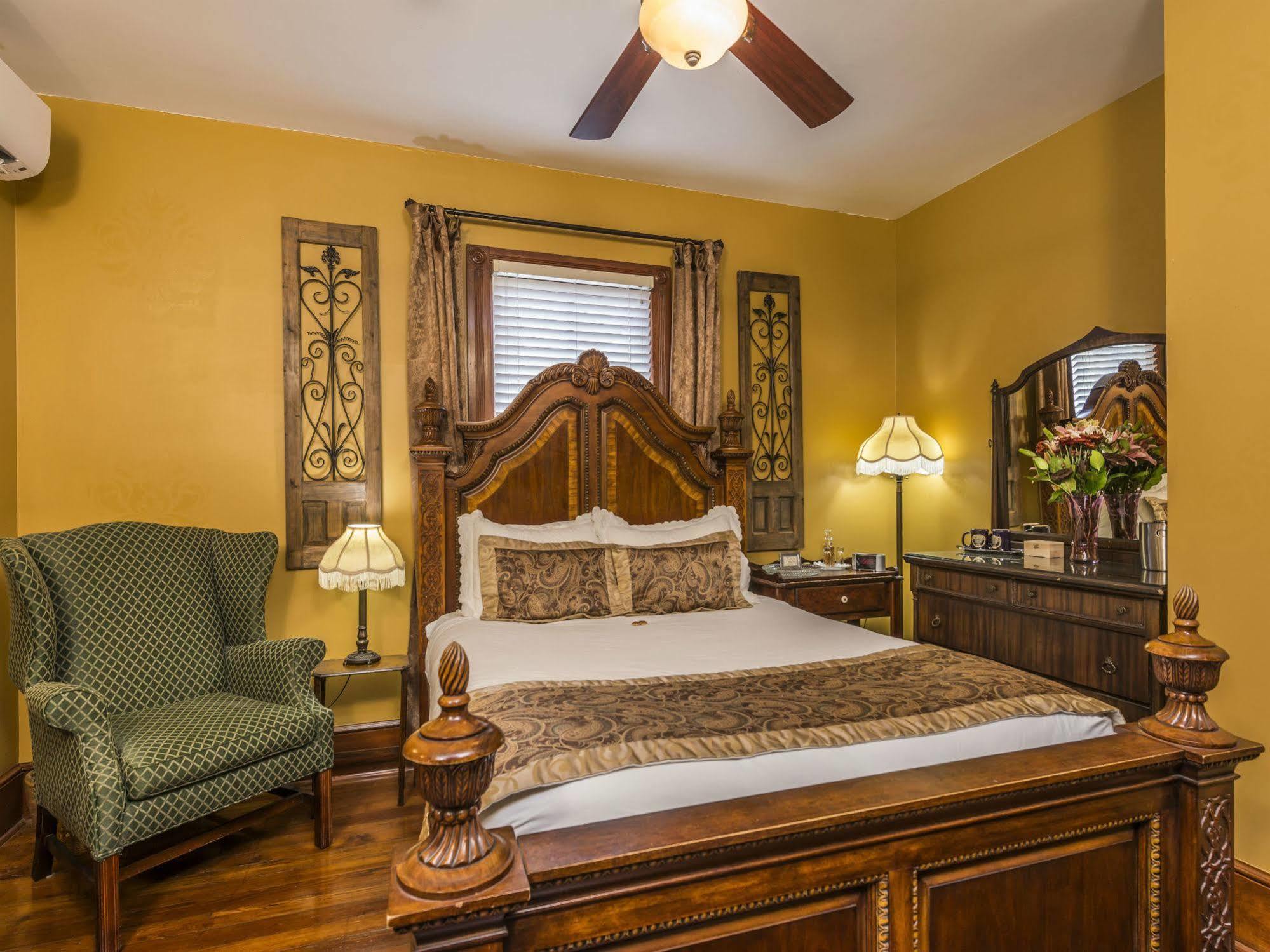 Carriage Way Adults Only - 21 Years Old And Up Bed & Breakfast St. Augustine