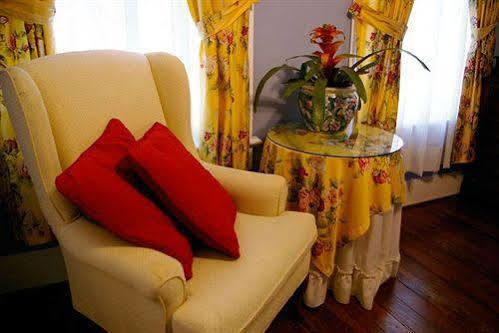 The Kenwood Oldest Bed And Breakfast, St Augustine Historic District Bed & Breakfast