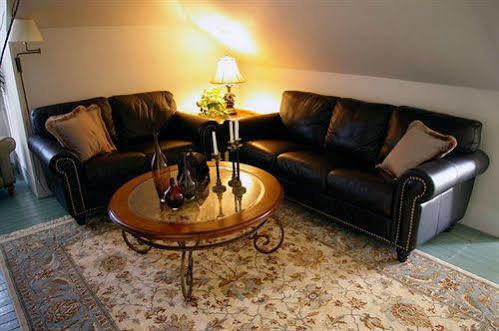 The Kenwood Oldest Bed And Breakfast, St Augustine Historic District