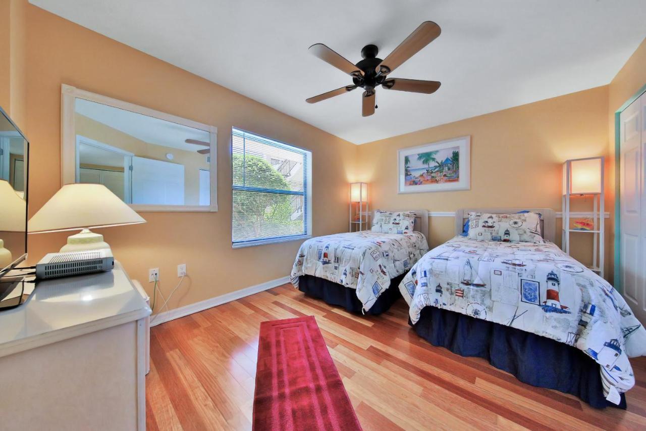 Ocean Village L15 Apartment *