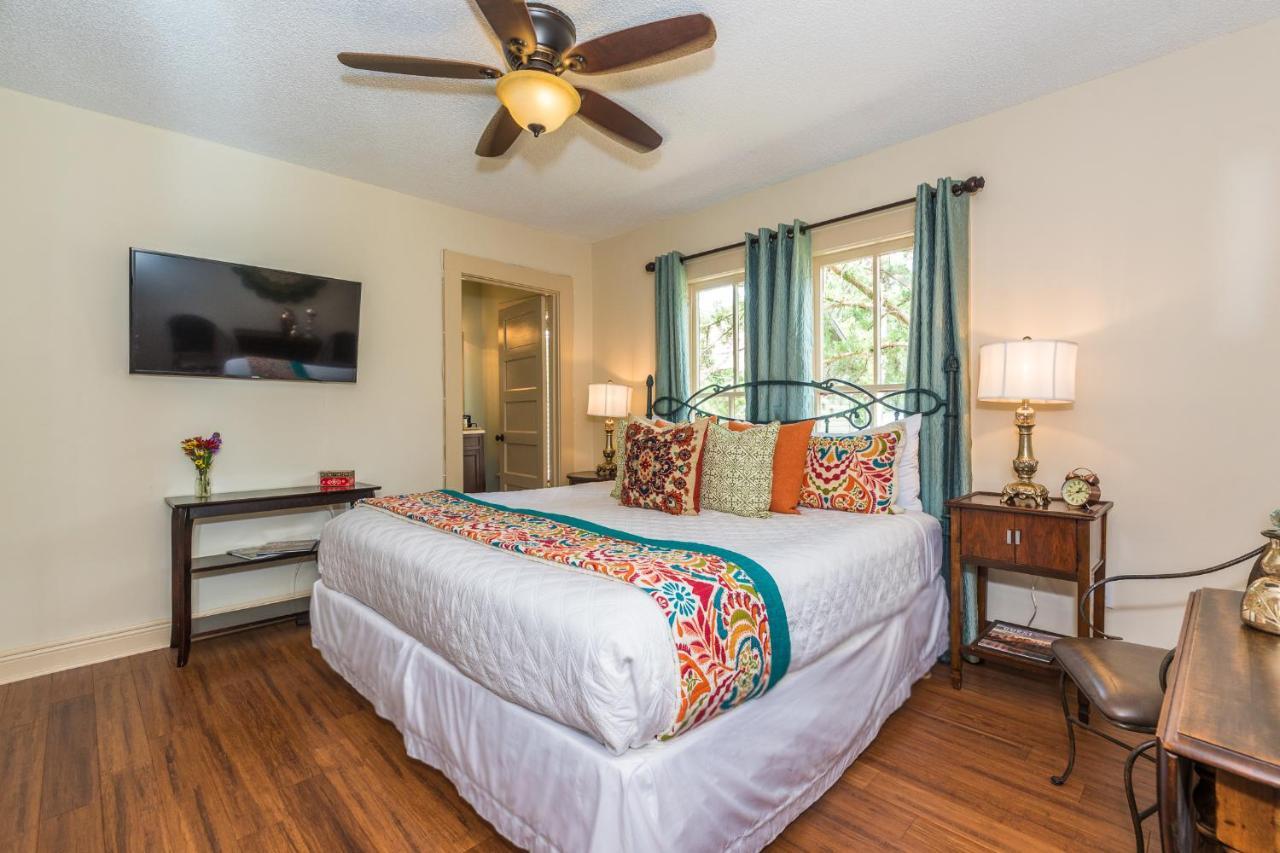 Bed & Breakfast 44 Spanish Street (adults Only)
