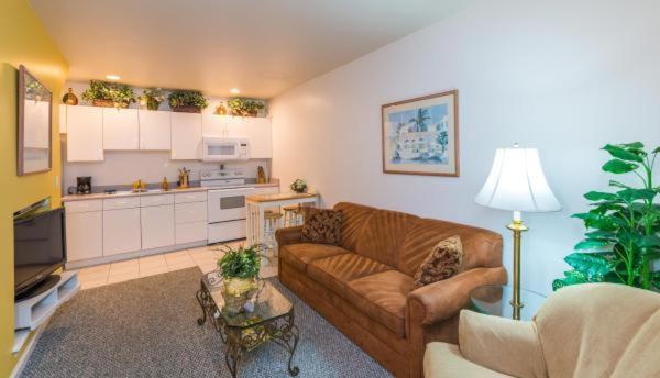 The Cozy 2* Saint Augustine