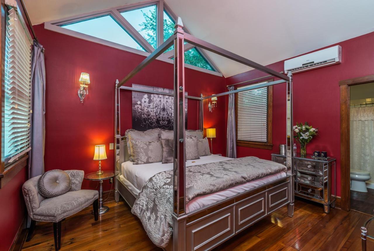 Bed & Breakfast Carriage Way Adults Only - 21 Years Old And Up St. Augustine
