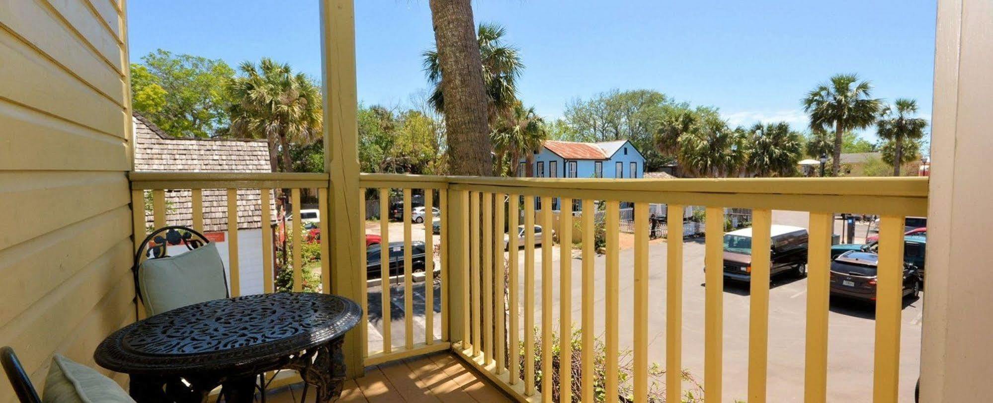 Agustin - - Adults Only Bed & Breakfast 3*