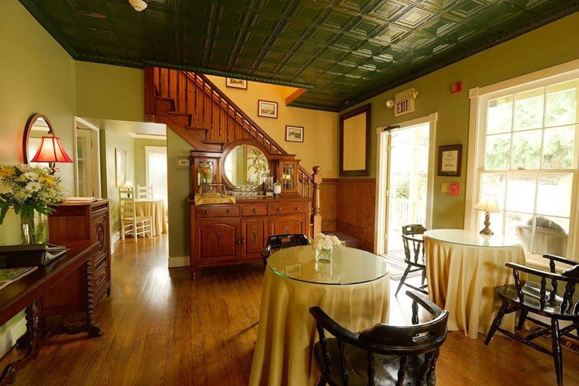 Bed & Breakfast Agustin - - Adults Only