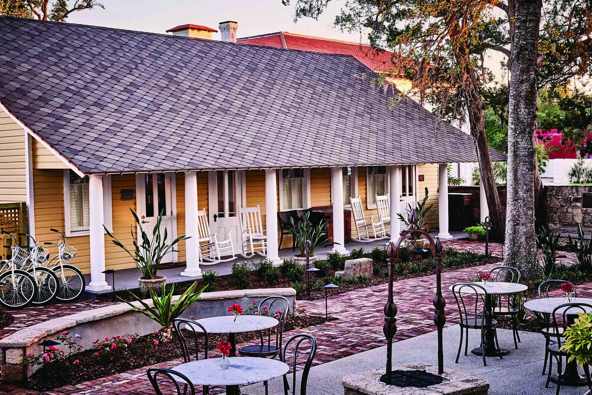The Collector (adults Only) Inn