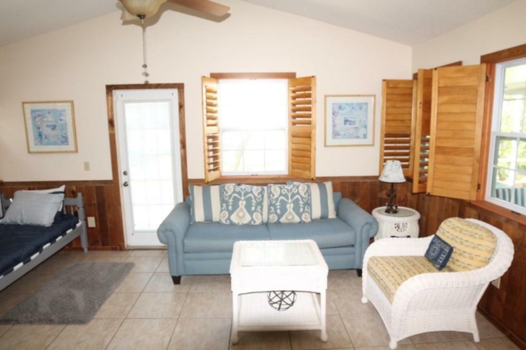 Blue Horizon Holiday home *