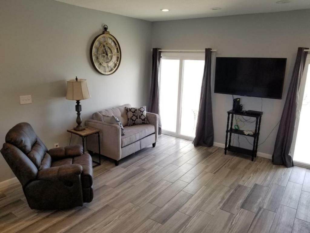 Apartment Pet Friendly Beachside