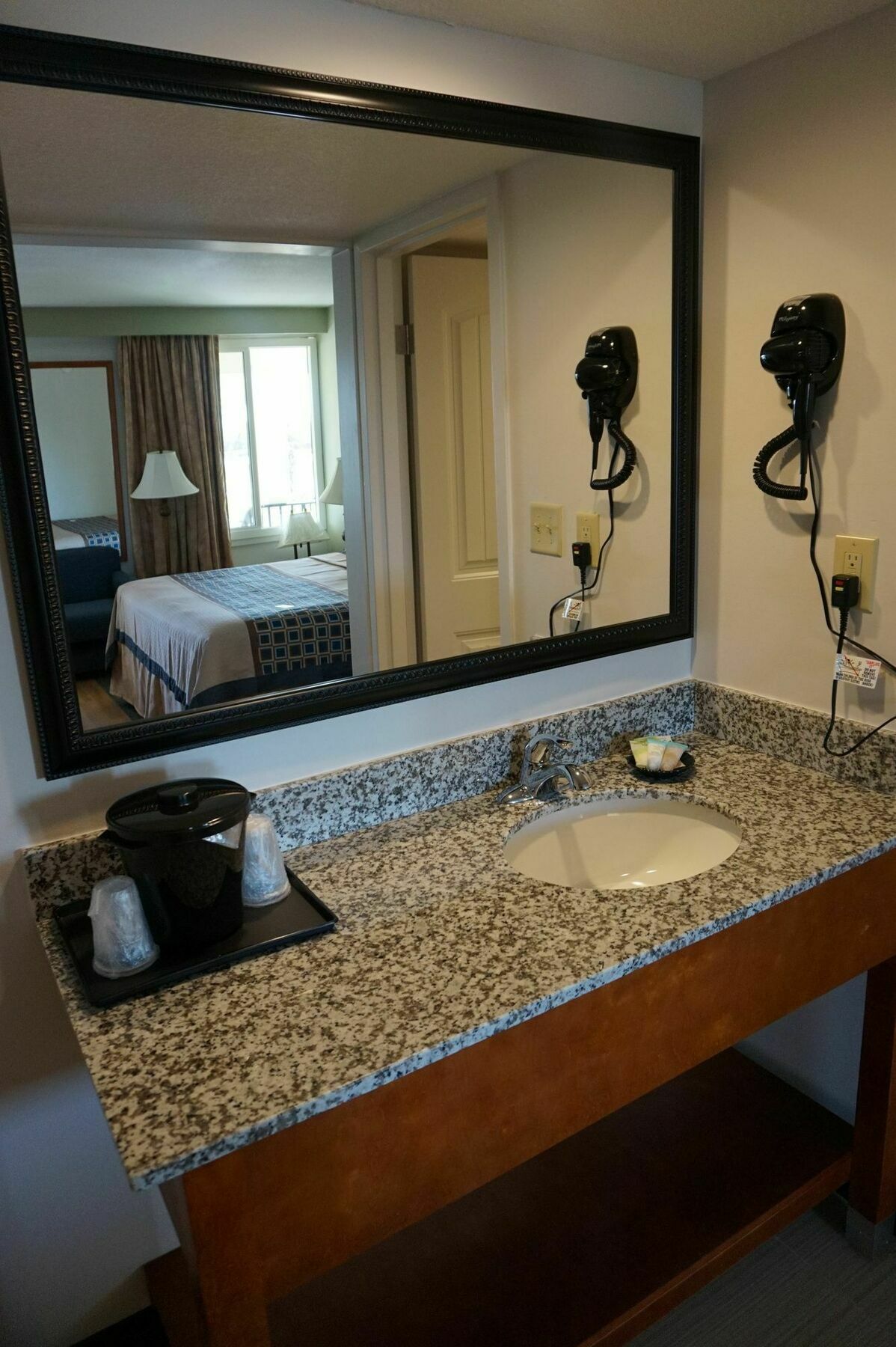 Hotel The Smart 2*