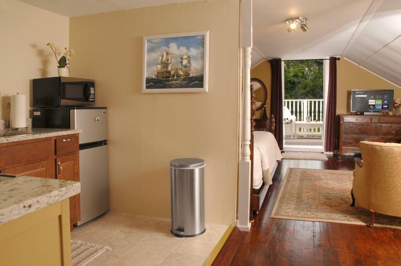 Victorian Luxury One Bedroom St. Augustine