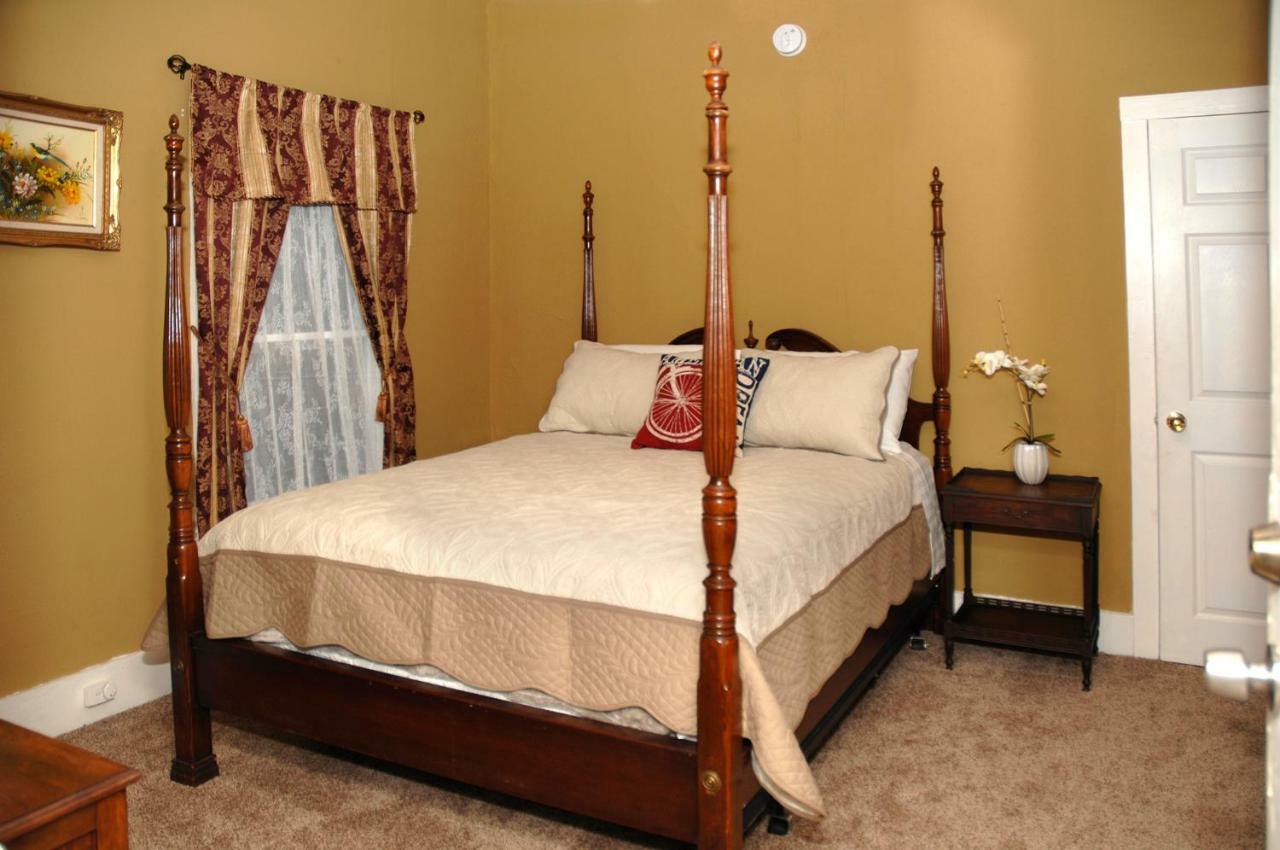 Apartment Historic Luxury Two Bedroom