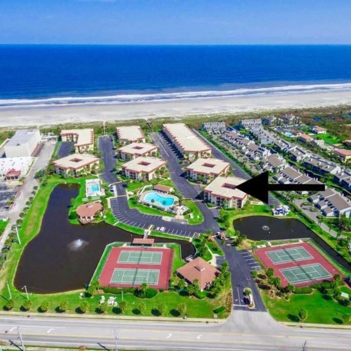 Ocean & Racquet Resort