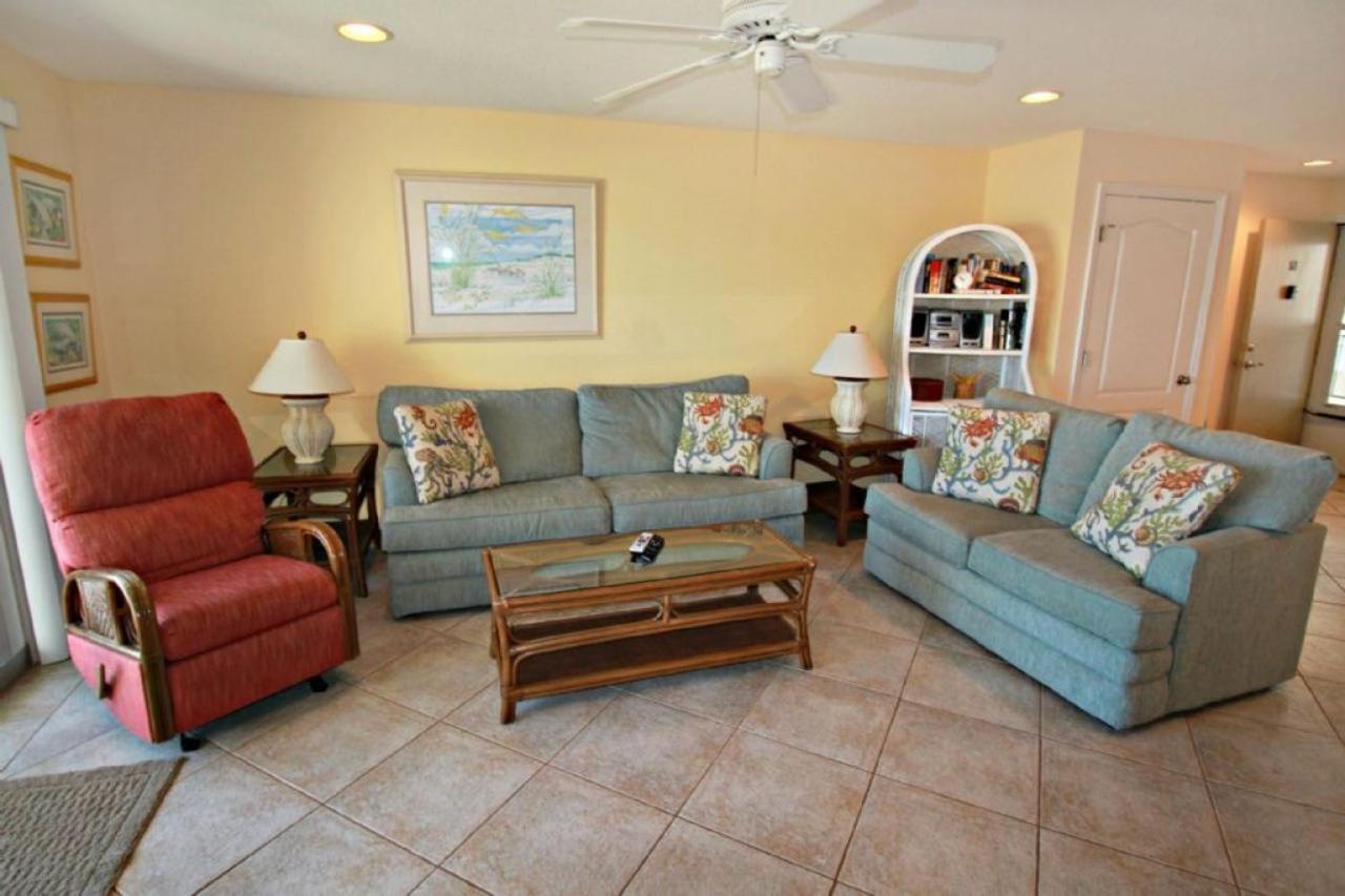 Tradewinds 53