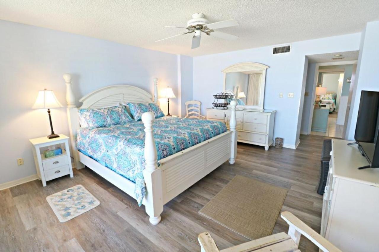 Dollar 2-302 Holiday home