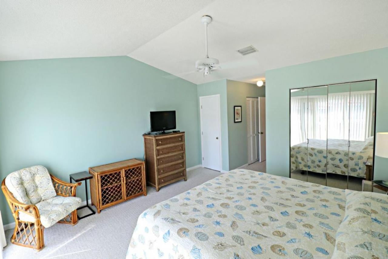 Sea Place 12229