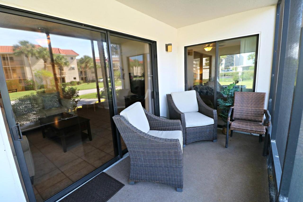 Ocean Village Club H14 *