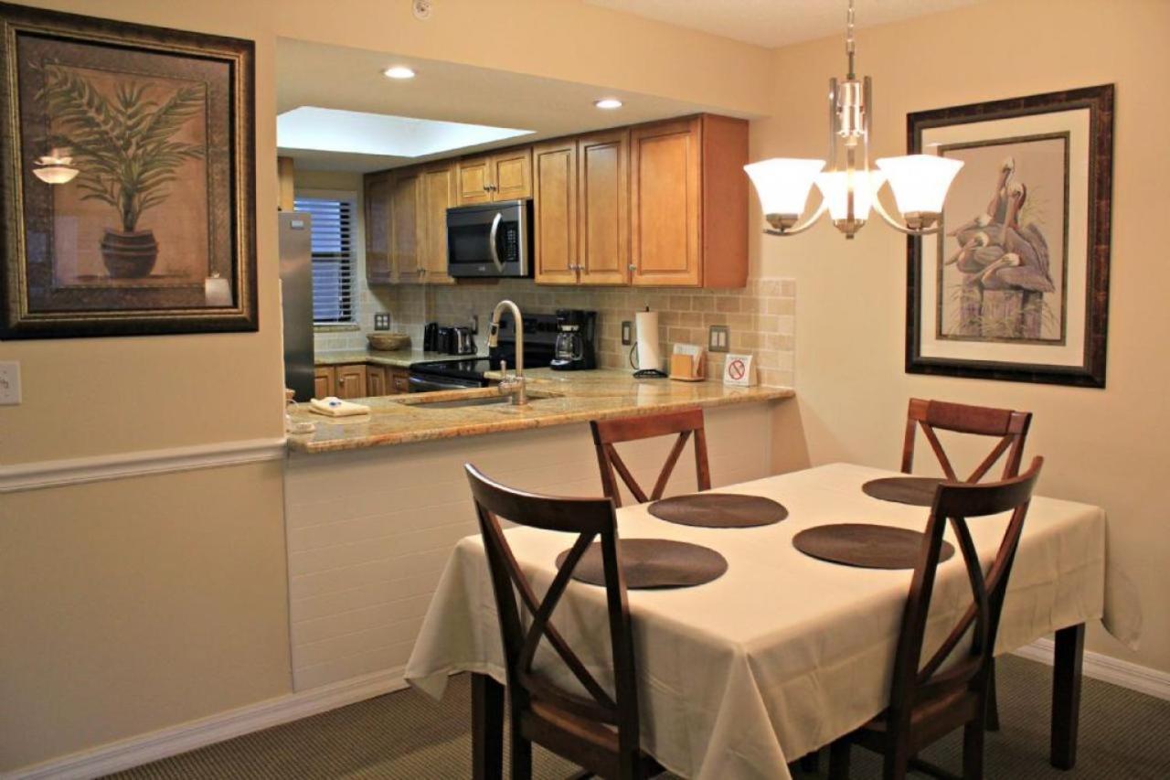 Holiday home Ocean Village Club R18