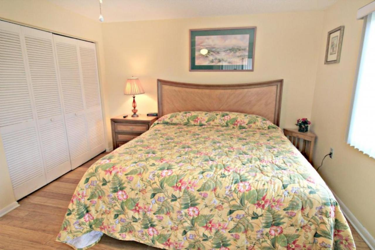 Holiday home Ocean Village Club O18