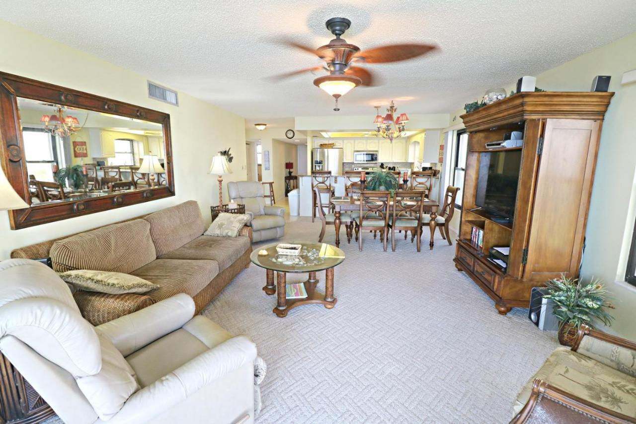 Dollar 2-201 Holiday home *