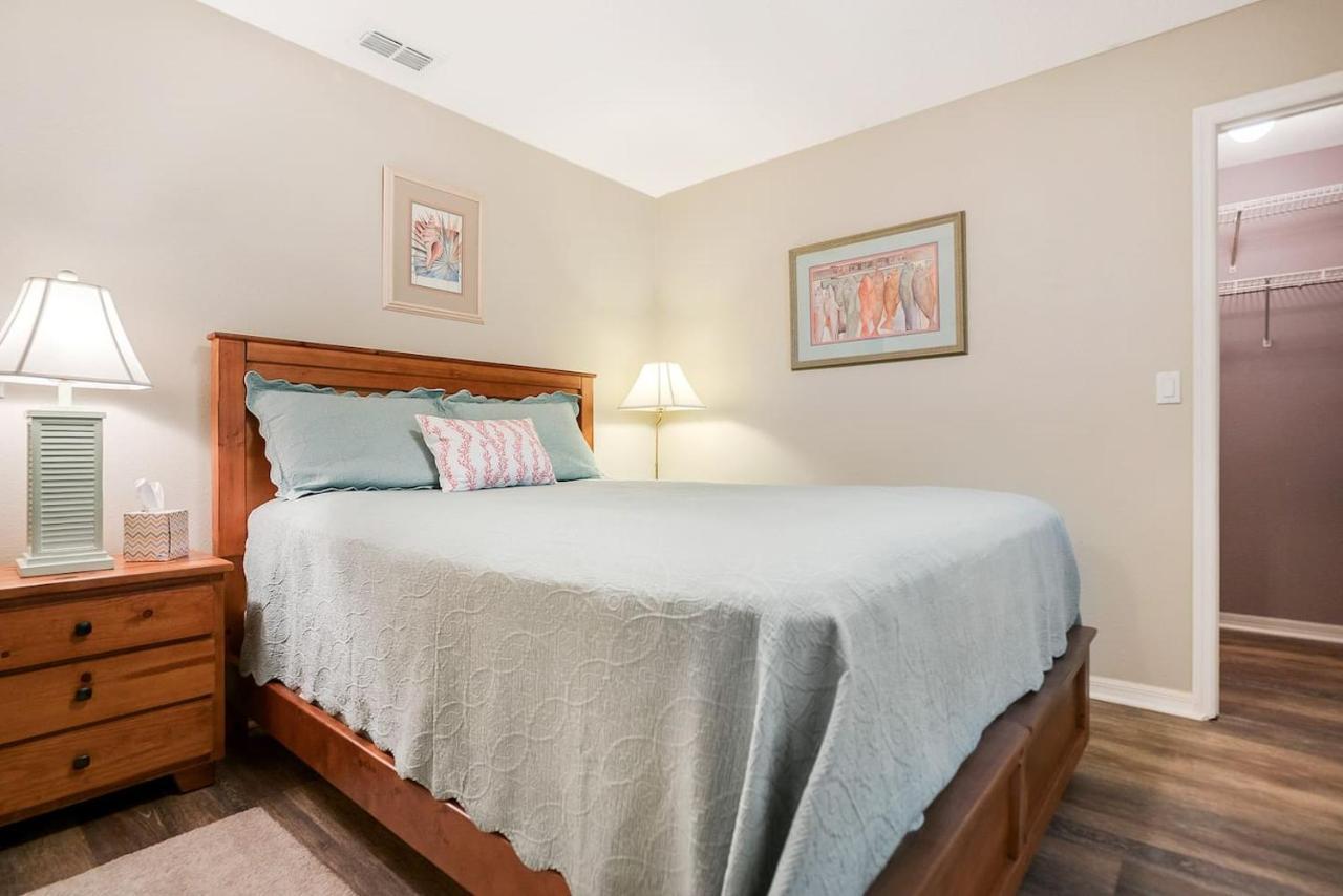 Holiday home Beach House - Lounging Lanai, Kayak, Bike To Beach! *