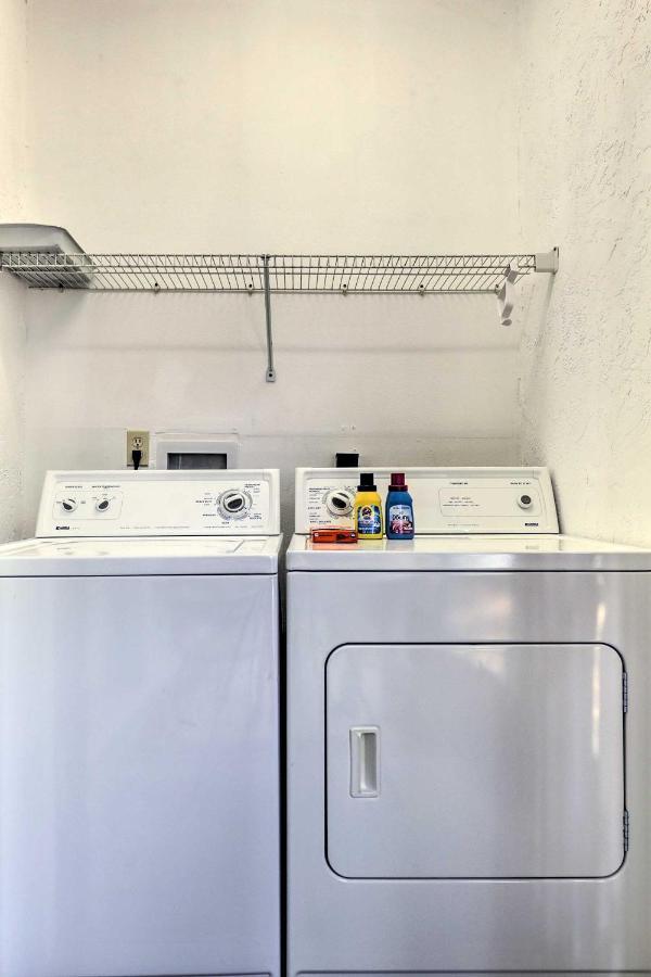 St Augustine With Screened Porch, Pool Access! Apartment St. Augustine