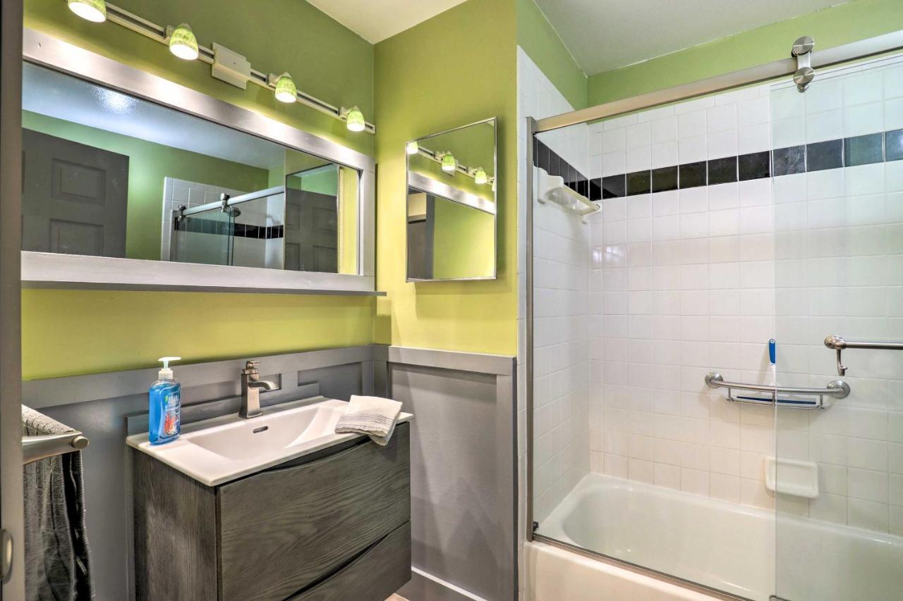 St Augustine With Screened Porch, Pool Access! St. Augustine