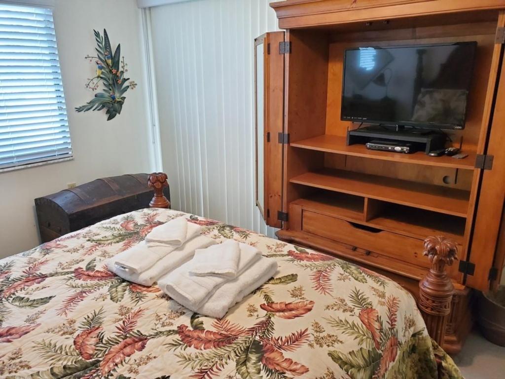 Ocean Village Club C36 Apartment *